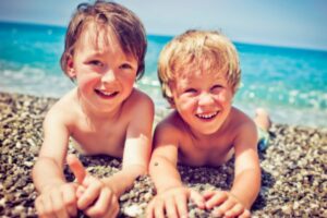 Leia mais sobre o artigo Praias para viajar com crianças: programa-se e fuja do calorão