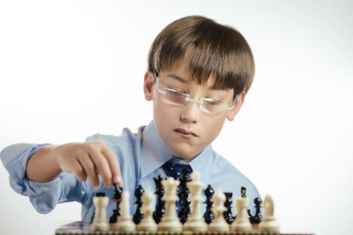 Você está visualizando atualmente Xadrez para crianças: guia completo para ensinar aos pequenos