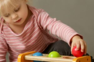 Leia mais sobre o artigo Atividades de coordenação motora para educação infantil: top 18