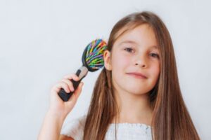 Leia mais sobre o artigo Penteado infantil para cabelo grande: 11 ideias para arrasar