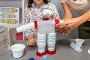 Leia mais sobre o artigo 7 brinquedos com material reciclado para a educação infantil
