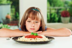 Leia mais sobre o artigo Como ajudar alguém com transtorno alimentar? 5 dicas seguras!