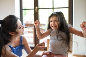 Leia mais sobre o artigo O que fazer com uma criança que não aceita o não? 10 dicas!